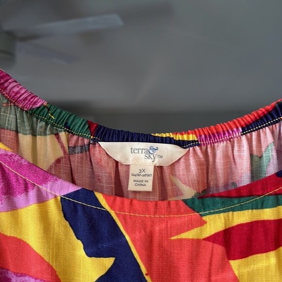 3XL Terra & Sky midi sleeve elastic arm boho beautiful on.  Great flexible pop - Picture 3 of 5